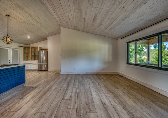 Photo 3 of Single family home for sale at 6682 125 Hwy, Peel, AR 72668 | MLS# 1360330 | Listing updated on 2026-08-28
