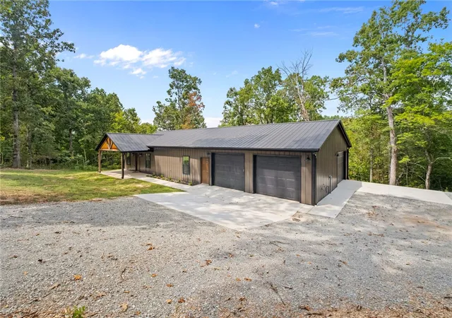 29th image of 322 Madison 1458, Huntsville, AR 72740 | MLS# 1358896