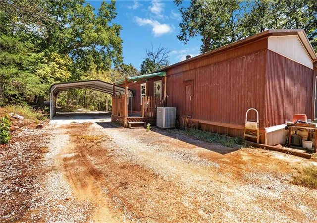 Photo 3 of Manufactured home for sale at 15029 Little Henry Cir, Garfield, AR 72732 | MLS# 1360205 | Listing updated on 2026-10-07