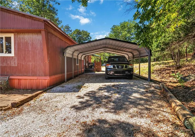 Photo 4 of Manufactured home for sale at 15029 Little Henry Cir, Garfield, AR 72732 | MLS# 1360205 | Listing updated on 2026-10-07