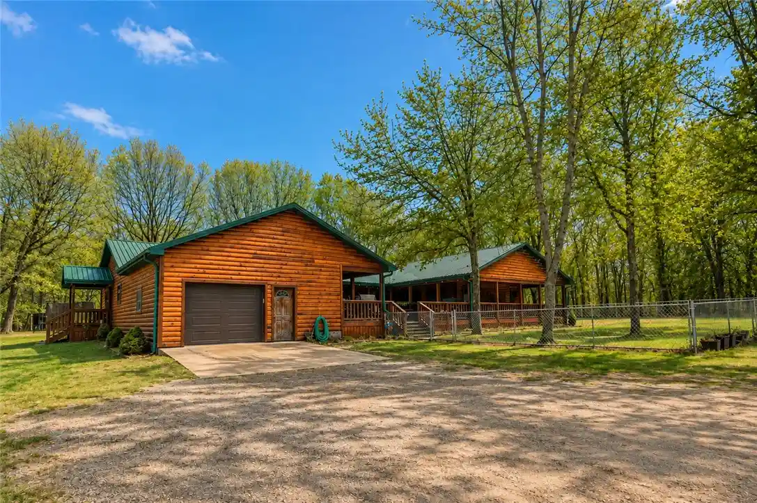 Photo 1 of Sale Pending at 116 Hambrich Holw Rd, Anderson, MO 64831 | MLS# 1361067 | Listing updated on 2026-10-29