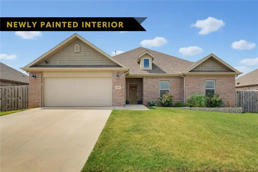 Photo 1 of Single family home for sale at 1037 Tracey Ln, Pea Ridge, AR 72751 | MLS# 1360994 | Listing updated on 2026-10-26