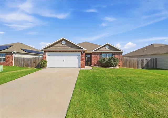 Photo 1 of Sale Pending at 2306 Maplewood Ave, Lowell, AR 72745 | MLS# 1362025 | Listing updated on 2026-10-09