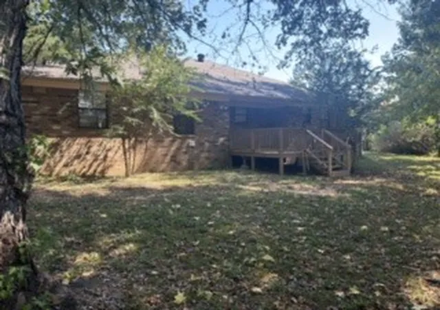 Photo 3 of Single family home for sale at 1008 S Seattle Ave, Russellville, AR 72801 | MLS# 1362172 | Listing updated on 2026-10-07