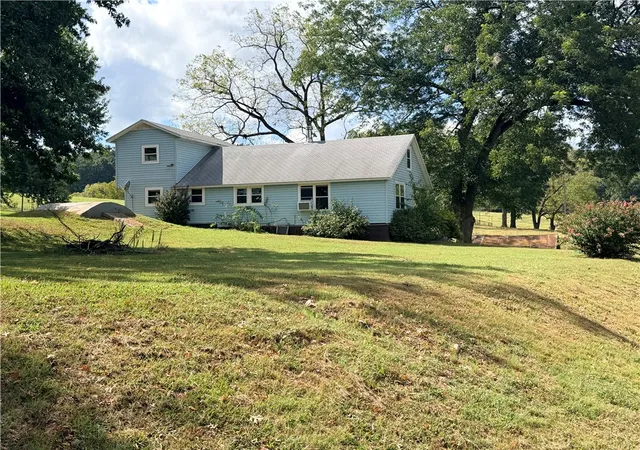 Photo 3 of Single family home for sale at 12140 Highway 103, Berryville, AR 72616 | MLS# 1362227 | Listing updated on 2026-09-16