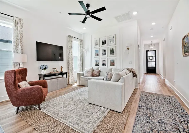 Photo 3 of Single family home for sale at 4025 W Sommerset St, Rogers, AR 72758 | MLS# 1359859 | Listing updated on 2026-10-04
