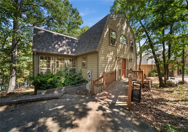 Photo 1 of Single family home for sale at 11932 White Oak Dr, Garfield, AR 72732 | MLS# 1362254 | Listing updated on 2026-09-23