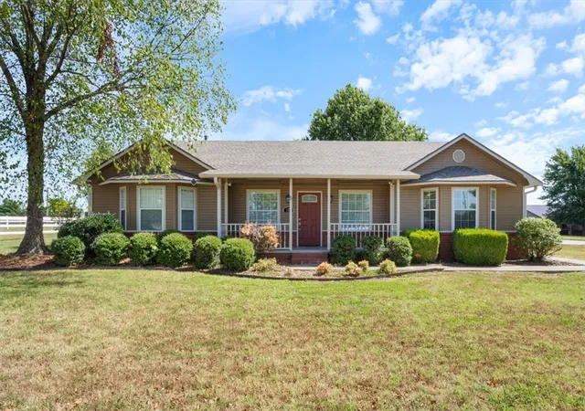 Photo 1 of Single family home for sale at 874 Pianalto Rd, Tontitown, AR 72762 | MLS# 1362185 | Listing updated on 2026-10-03