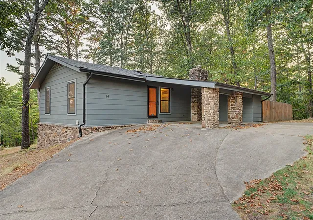 Photo 1 of Sale Pending at 14 Morpet Ln, Bella Vista, AR 72714 | MLS# 1362256 | Listing updated on 2026-09-20