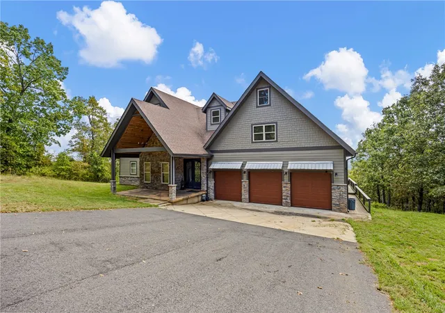 Photo 3 of Single family home for sale at 1035 Tucker Mountain Rd, Dover, AR 72837 | MLS# 1362357 | Listing updated on 2026-09-24