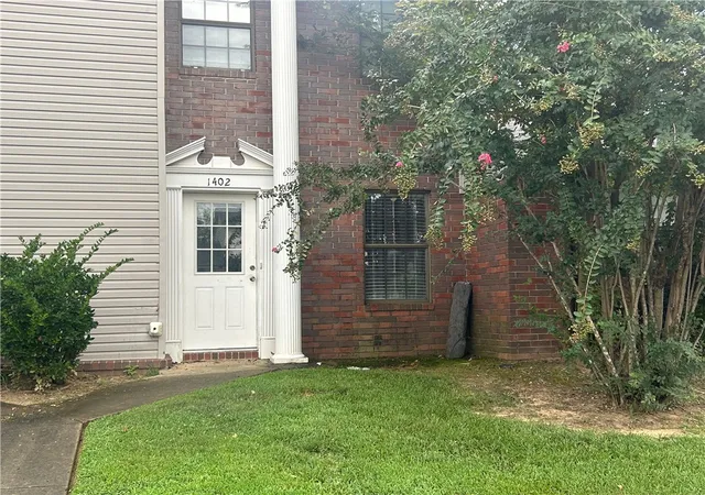 Photo 1 of Townhouse for sale at 1402 N University, Russellville, AR 72801 | MLS# 1359825 | Listing updated on 2026-10-01
