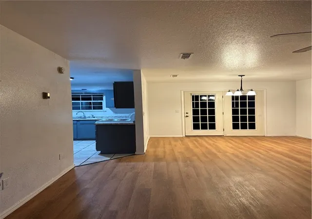 Photo 3 of Multi family home for sale at 800 Meghan St, Siloam Springs, AR 72761 | MLS# 1362300 | Listing updated on 2026-09-17