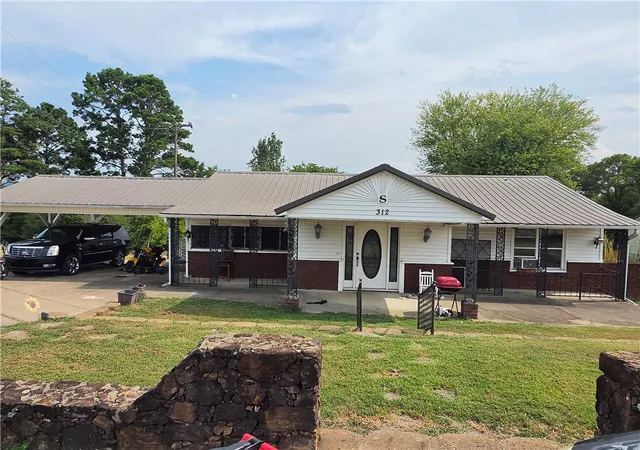 Single family home for sale at 312 Hill St, Ola, AR 72853 | MLS# 1362468