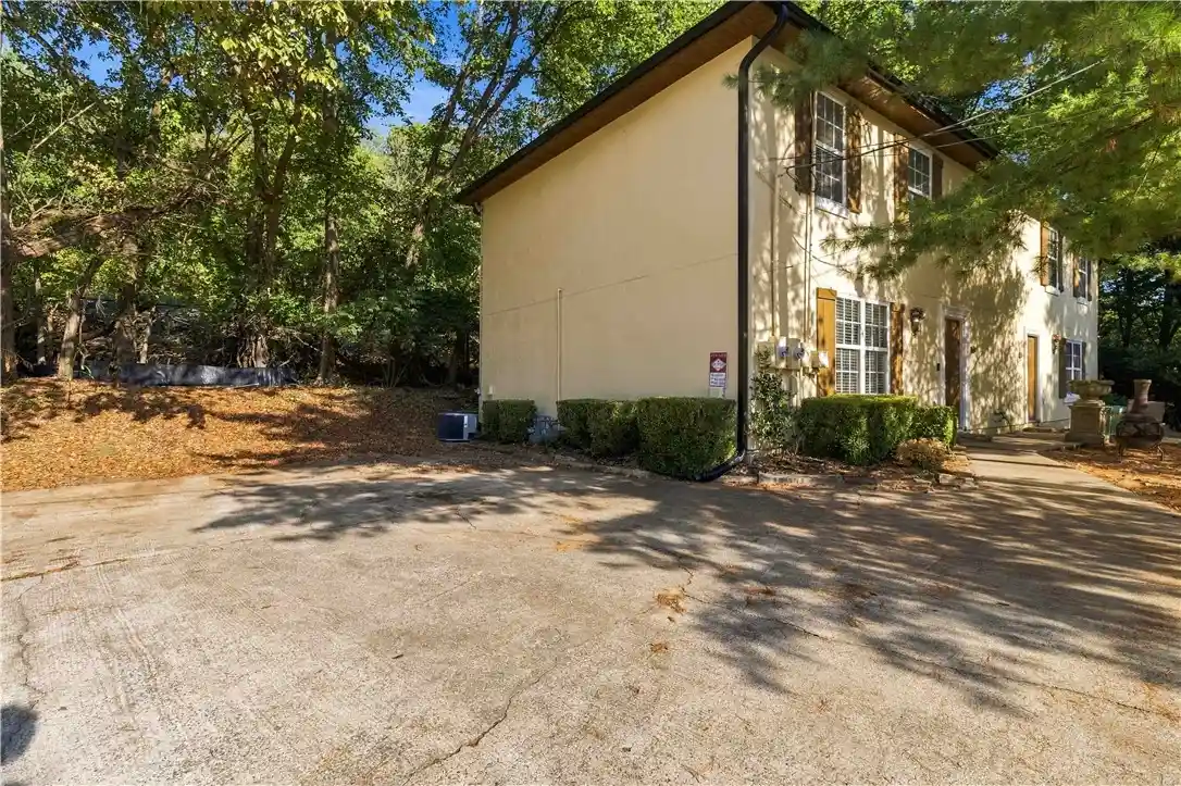 Condo for sale at 364 S University Ave, Fayetteville, AR 72701 | MLS# 1361972