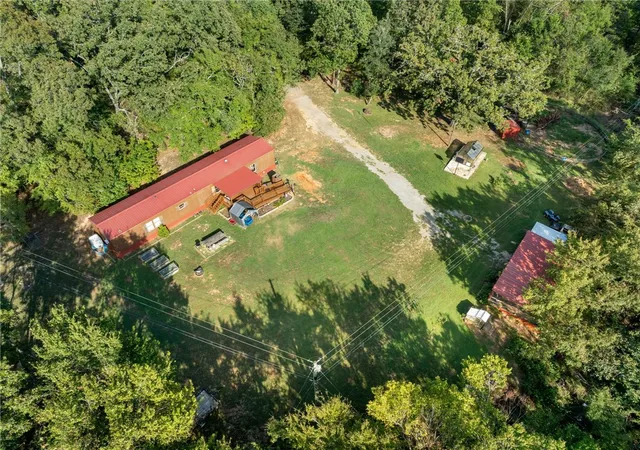 Photo 2 of Manufactured home for sale at 13917 Fincher Ln, Mountainburg, AR 72946 | MLS# 1362486 | Listing updated on 2026-09-19