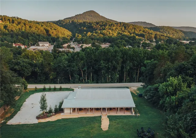 Photo 50 of Single family home for sale at 106 W Highway 74, Jasper, AR 72641 | MLS# 1362595 | Listing updated on 2026-09-19
