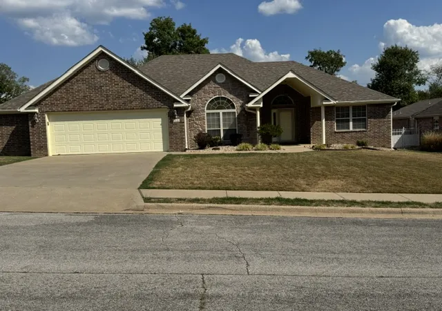 Photo 3 of Single family home for sale at 705 N 27th Street, Rogers, AR 72756 | MLS# 1362585 | Listing updated on 2026-09-23