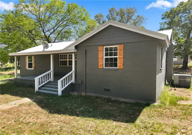 Photo 1 of Sale Pending at 471846 E 840 Road, Stilwell, OK 74960 | MLS# 1362686 | Listing updated on 2026-09-26