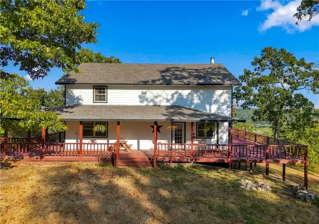 Photo 2 of Single family home for sale at 8657 Highway 10, Tahlequah, OK 74464 | MLS# 1362689 | Listing updated on 2026-09-21