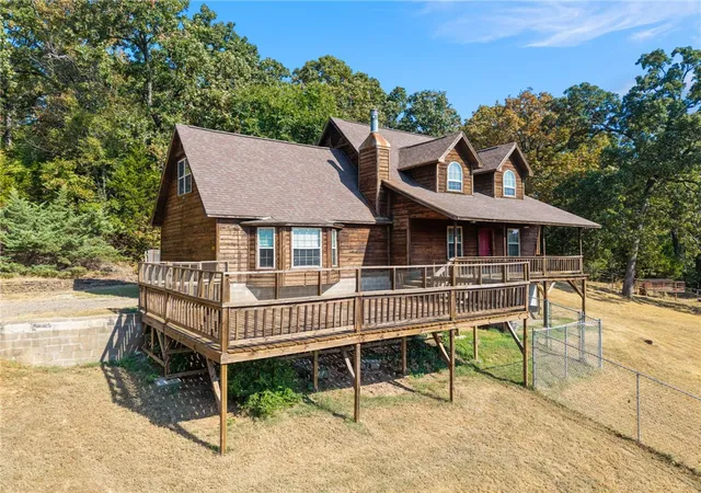 Photo 3 of Single family home for sale at 4518 Whitetail Pt, Van Buren, AR 72956 | MLS# 1362682 | Listing updated on 2026-10-07