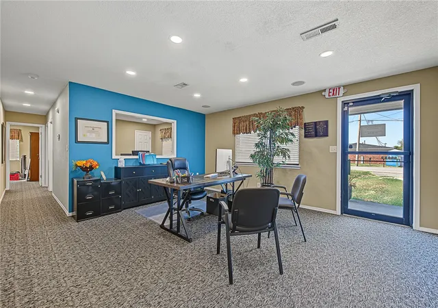 Photo 3 of Single family home for sale at 1311 Se C St, Bentonville, AR 72712 | MLS# 1362742 | Listing updated on 2026-09-22