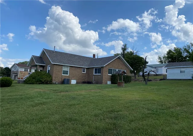 Photo 2 of Single family home for sale at 202 W Hill St, Alpena, AR 72611 | MLS# 1362794 | Listing updated on 2026-10-05