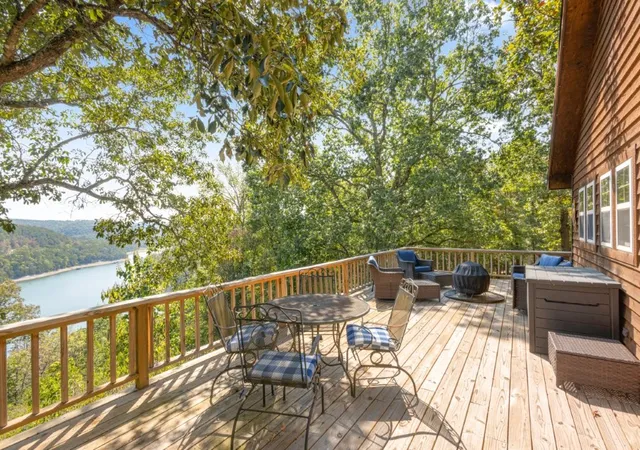 Photo 1 of Single family home for sale at 1054 County Rd 155, Eureka Springs, AR 72632 | MLS# 1362739 | Listing updated on 2026-09-22