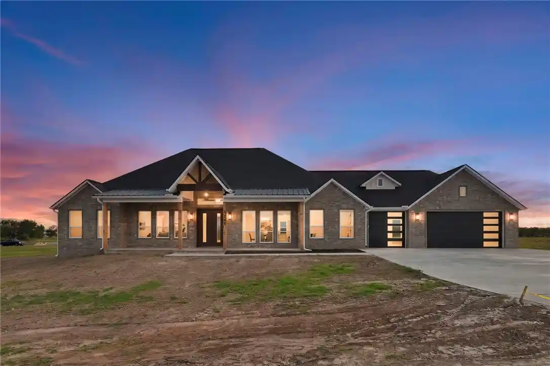Photo 1 of Single family home for sale at 1640 Nw Digby Dr, Gentry, AR 72734 | MLS# 1362684 | Listing updated on 2026-10-25
