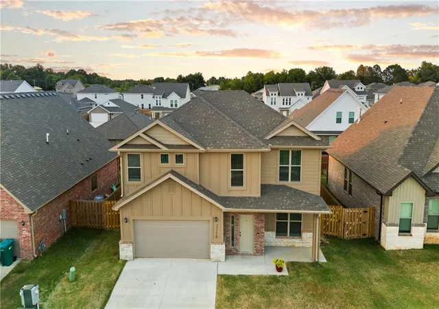 Photo 25 of Single family home for sale at 2110 Periwinkle Pl, Centerton, AR 72719 | MLS# 1362784 | Listing updated on 2026-10-11
