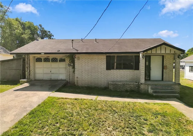 Photo 2 of Single family home for sale at 602 Ward St, Tahlequah, OK 74464 | MLS# 1362825 | Listing updated on 2026-09-23