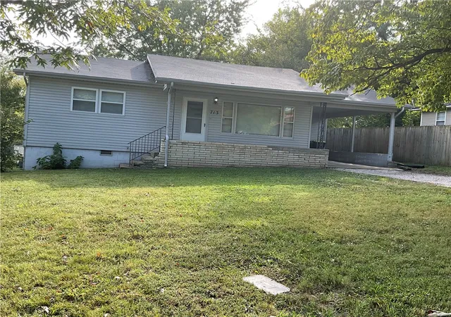 Photo 3 of Sale Pending at 713 N Robinson St, Harrison, AR 72601 | MLS# 1362841 | Listing updated on 2026-09-30