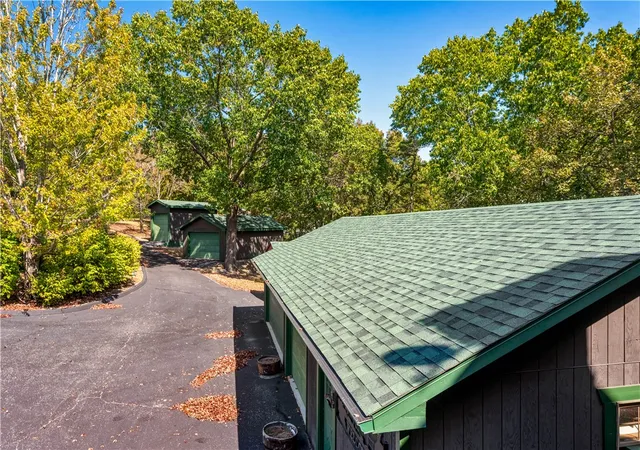 Photo 3 of Single family home for sale at 1906 265 Highway, Hollister, MO 65672 | MLS# 1362663 | Listing updated on 2026-10-11