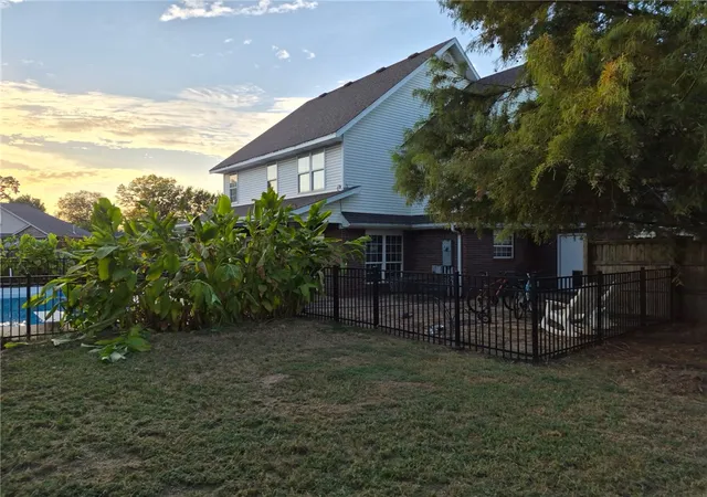 Photo 2 of Single family home for sale at 11016 N Highway 170, Farmington, AR 72730 | MLS# 1362843 | Listing updated on 2026-10-11