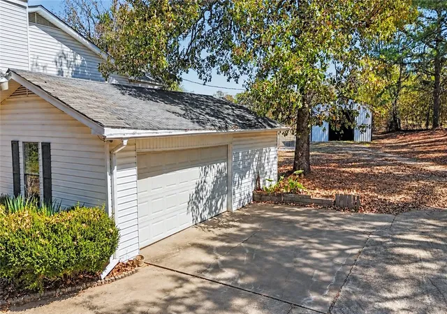 Photo 3 of Single family home for sale at 469331 1105 Road, Muldrow, OK 74948 | MLS# 1362943 | Listing updated on 2026-09-28