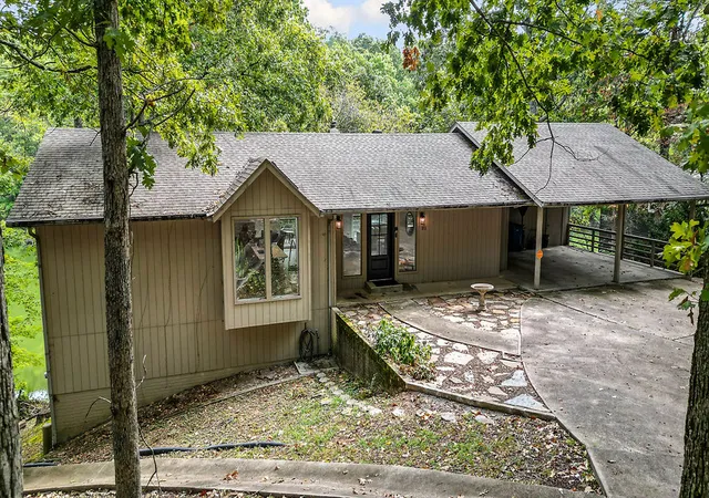 Photo 2 of Single family home for sale at 21 Eaton Cir, Bella Vista, AR 72715 | MLS# 1362680 | Listing updated on 2026-10-09