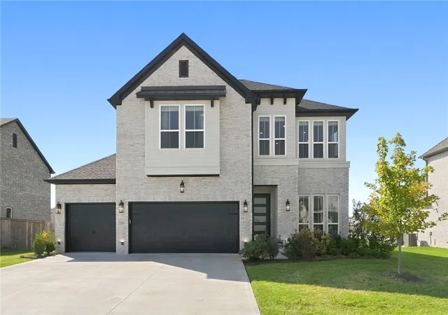 Photo 2 of Single family home for sale at 1419 Spring Water Way, Cave Springs, AR 72718 | MLS# 1362117 | Listing updated on 2026-10-06