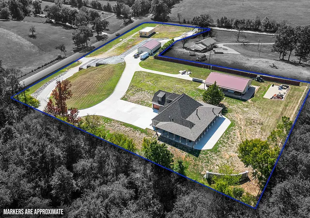 Photo 3 of Single family home for sale at 864 Healing Springs Rd, Cave Springs, AR 72718 | MLS# 1363243 | Listing updated on 2026-10-11
