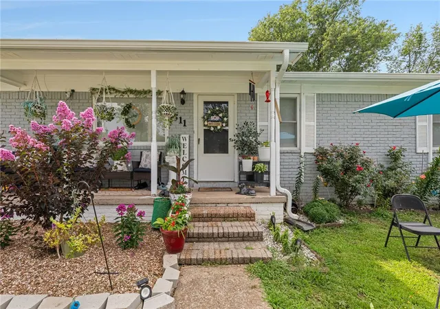 Photo 1 of Single family home for sale at 1511 9th Street, Barling, AR 72923 | MLS# 1363245 | Listing updated on 2026-09-25
