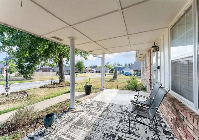 Photo 2 of Single family home for sale at 814 Orleans Dr, Rogers, AR 72758 | MLS# 1363193 | Listing updated on 2026-10-09