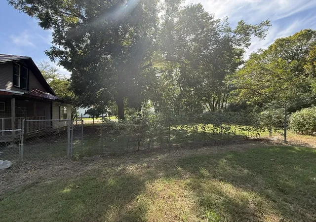 Photo 18 of Single family home for sale at 401 Avenue 2 NE, Atkins, AR 72823 | MLS# 1363336 | Listing updated on 2026-09-26