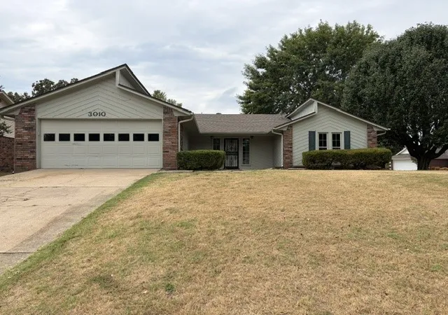 Photo 1 of Single family home for sale at 3010 Riverbend Dr, Fort Smith, AR 72903 | MLS# 1363435 | Listing updated on 2026-10-05