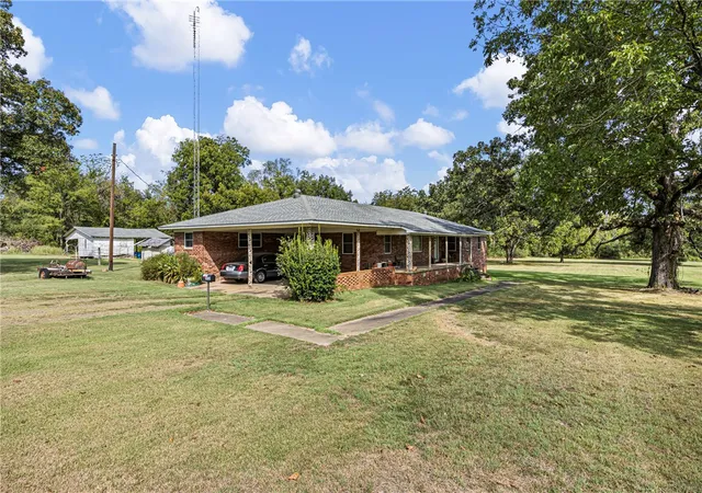 Photo 2 of Single family home for sale at 10034 Tillman Ln, Dardanelle, AR 72834 | MLS# 1363271 | Listing updated on 2026-09-28