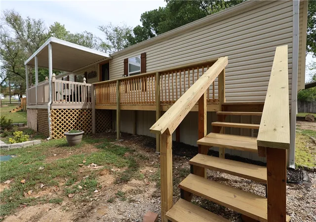 Photo 3 of Manufactured home for sale at 306 N Moseley Rd, Colcord, OK 74338 | MLS# 1363561 | Listing updated on 2026-10-06
