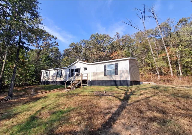 Photo 2 of Manufactured home for sale at 161 County Rd 851, Green Forest, AR 72638 | MLS# 1363566 | Listing updated on 2026-09-29