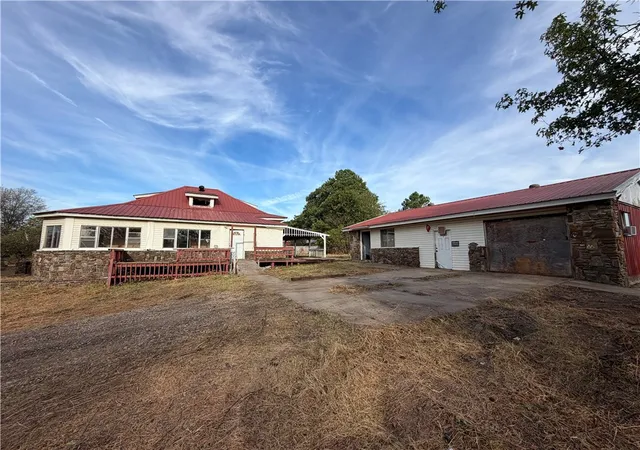 Photo 1 of Single family home for sale at 12263 Sugar Hl Rd, Lincoln, AR 72744 | MLS# 1363551 | Listing updated on 2026-10-01