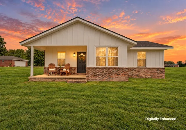 Photo 1 of Single family home for sale at 19438 Highway 12, Gentry, AR 72734 | MLS# 1363652 | Listing updated on 2026-09-30