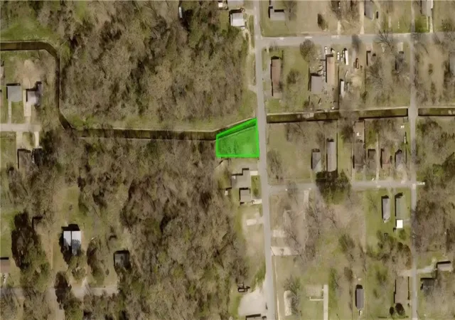 Photo 4 of Land for sale at 2102 S Georgia St, Pine Bluff, AR 71601 | MLS# 1363674 | Listing updated on 2026-09-30
