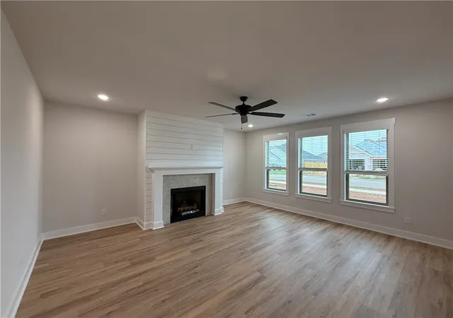 Photo 2 of Single family home for sale at 120 Bloodhound Ave, Farmington, AR 72730 | MLS# 1363708 | Listing updated on 2026-10-11