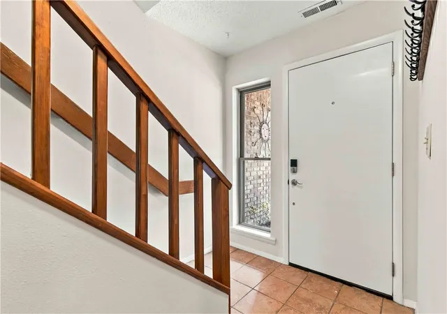 Photo 3 of Condo for sale at 2588 E Sweetbriar Dr, Fayetteville, AR 72703 | MLS# 1362880 | Listing updated on 2026-10-11