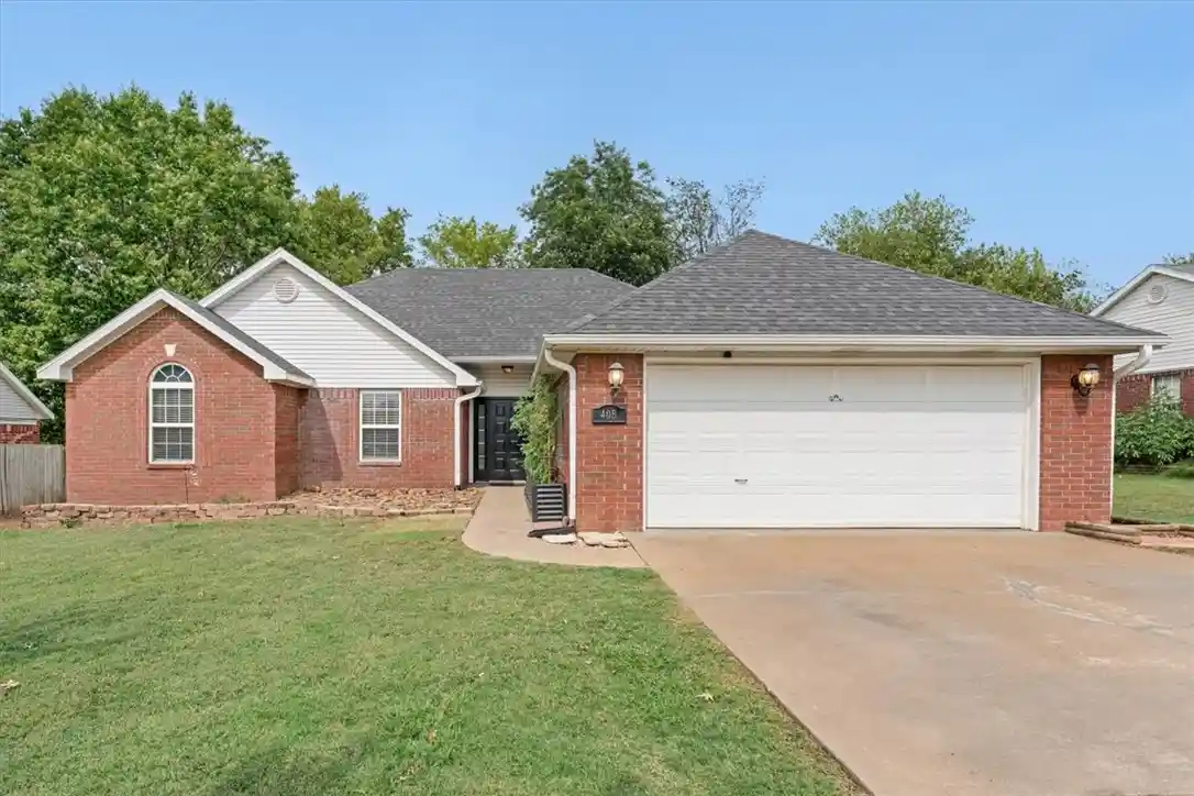 Single family home for sale at 408 Northcrest Ave, Lowell, AR 72745 | MLS# 1363771